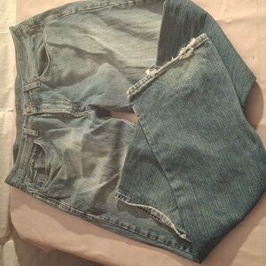 Axist Jeans
